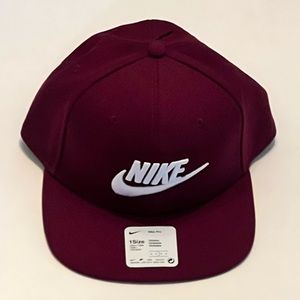 Nike Pro Hat